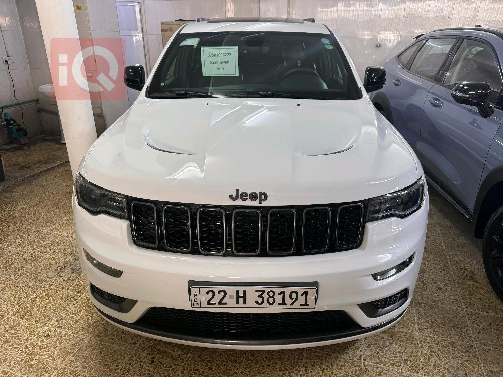 جيب جراند شيروكي